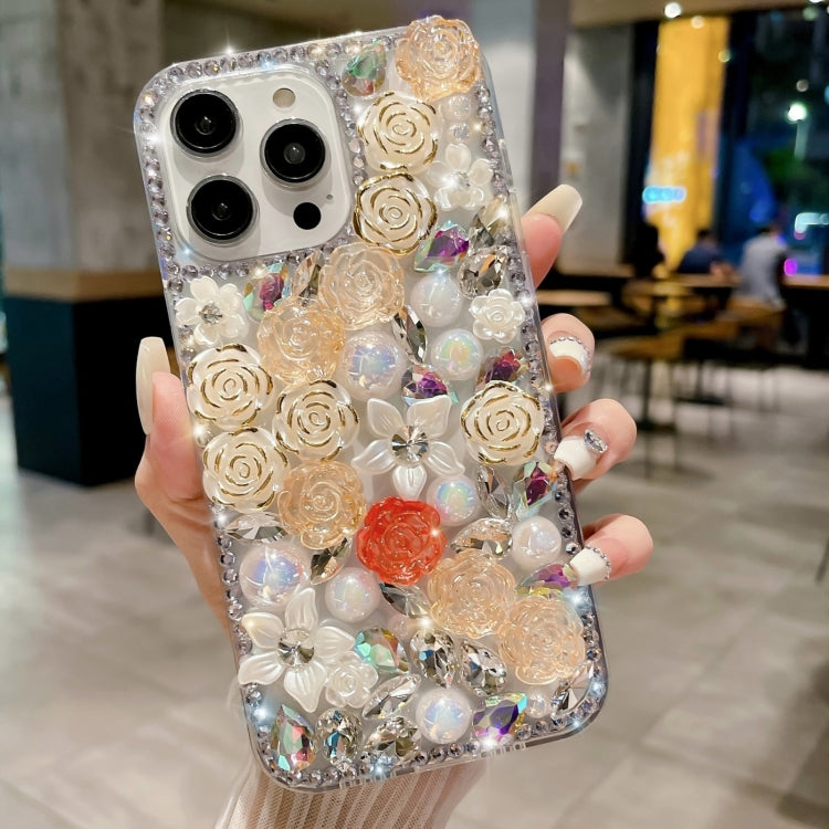 Rose Hand-set Pearl Diamond PC Phone Case, For iPhone 16e, For iPhone 16 Pro Max, For iPhone 16 Pro, For iPhone 16 Plus, For iPhone 16, For iPhone 15 Pro Max, For iPhone 15 Pro, For iPhone 15 Plus